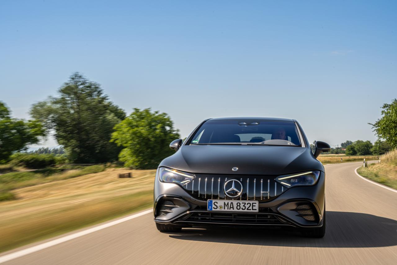 Specs and price of 2022 Mercedes-AMG EQE 53 4MATIC+ in Nigeria 