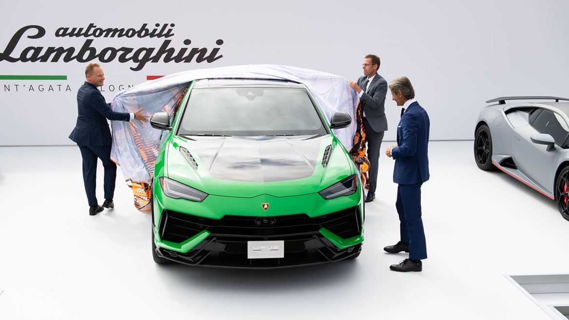 full specifications and price of the 2023 Lamborghini Urus Performante in Nigeria