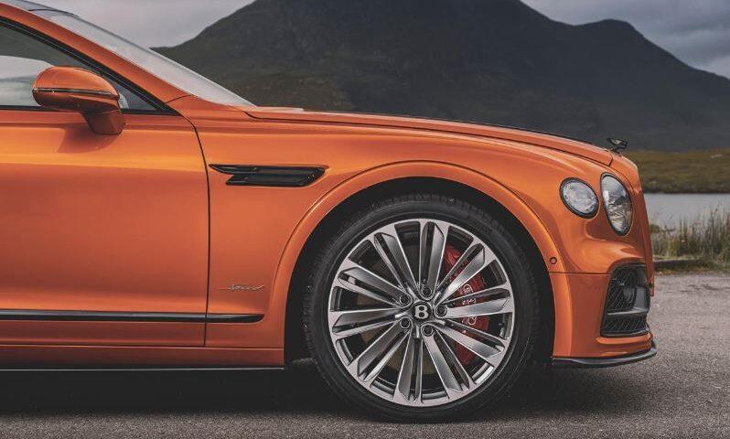 Wheels and tire of the 2023 Bentley Flying Spur Speed in Nigeria