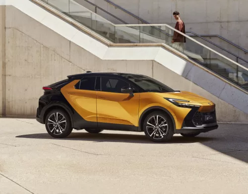 The side design of the 2024 Toyota C-HR