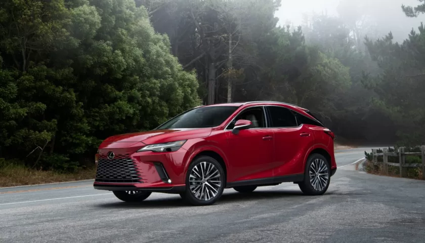 Exterior design of the 2024 Lexus RX 