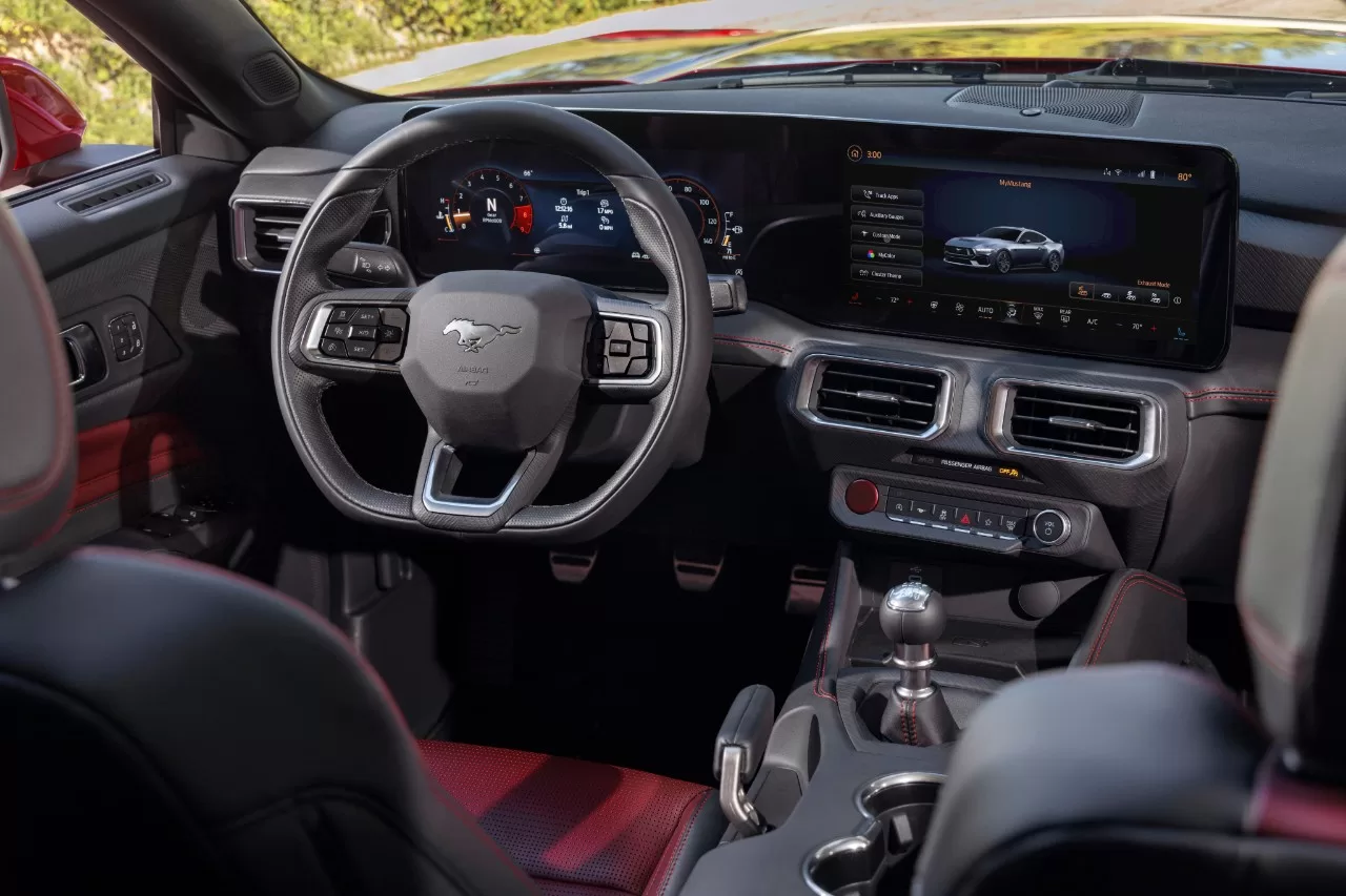 The new race-inspired flat-bottomed steering wheel on the 2024 Ford Mustang