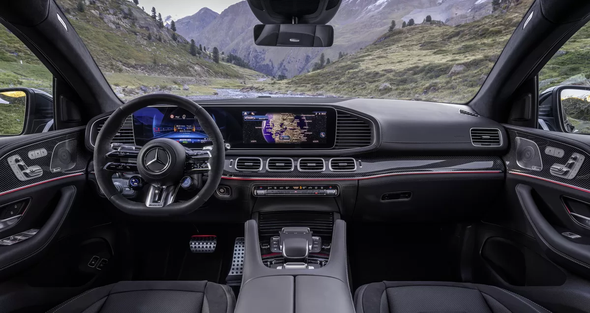 The interior design of the 2026 Mercedes-AMG GLE 53 Hybrid