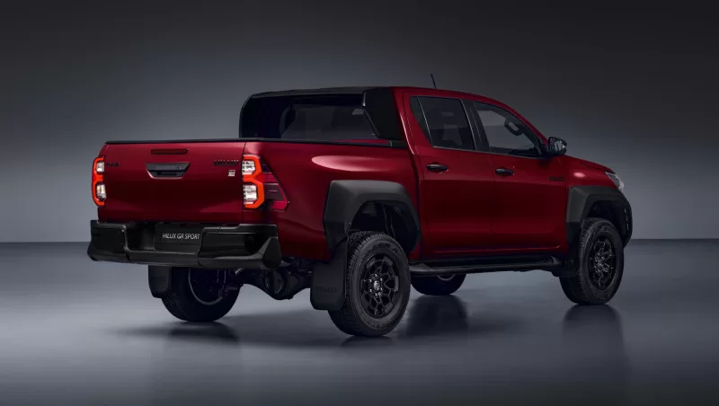 Exterior design and wheels of the 2024 Toyota Hilux GR SPORT