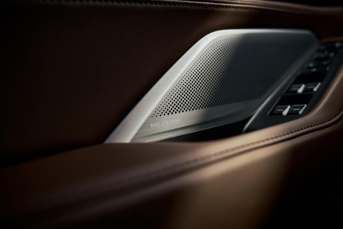 Bang & Olufsen luxury audio system on the new MDX
