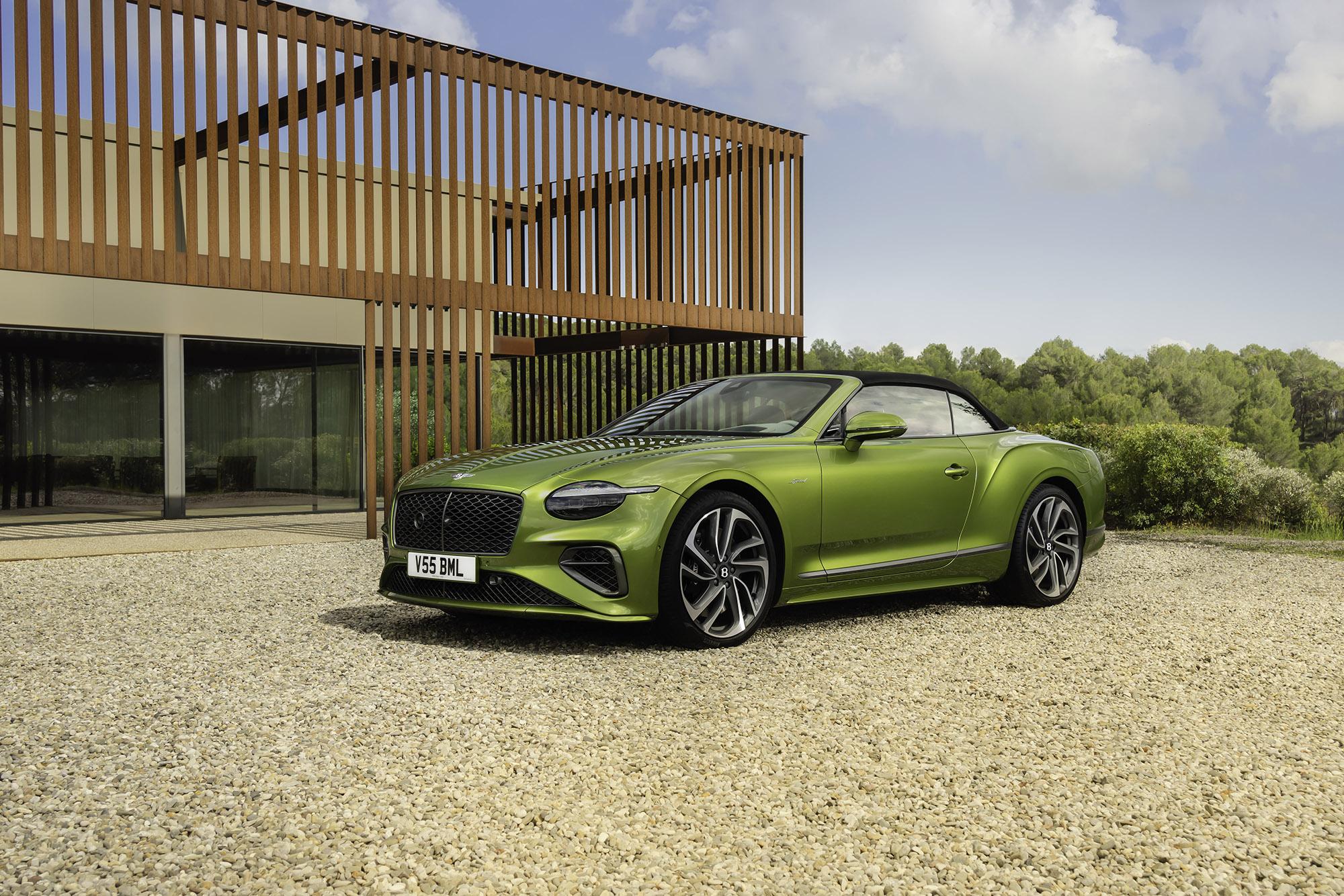 Front end of the new 2025 Bentley Continental