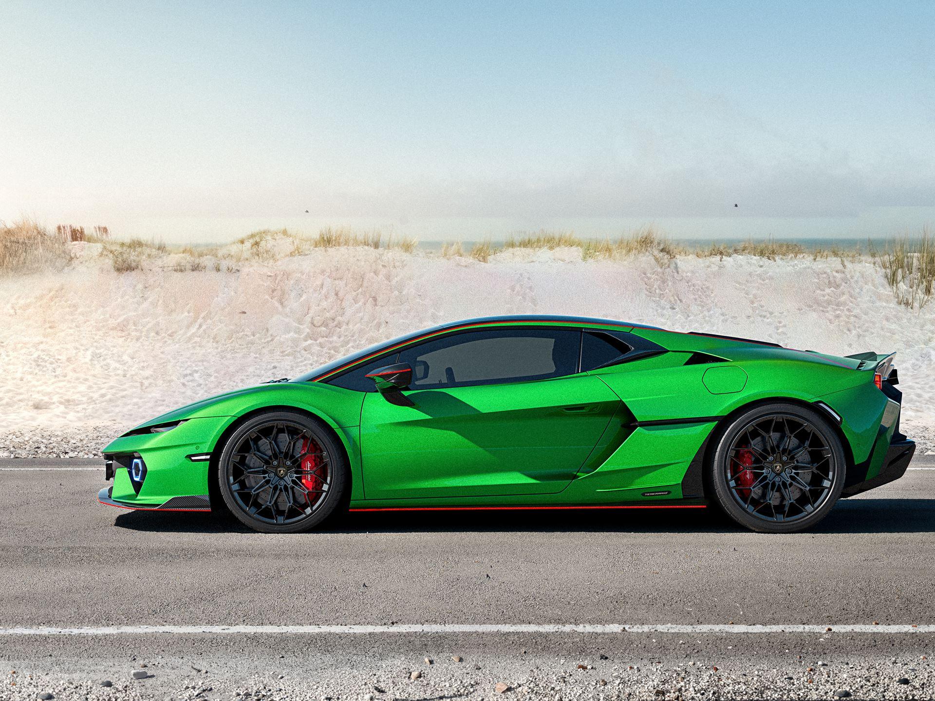 The side view of the all-new Lamborghini Temerario hybrid
