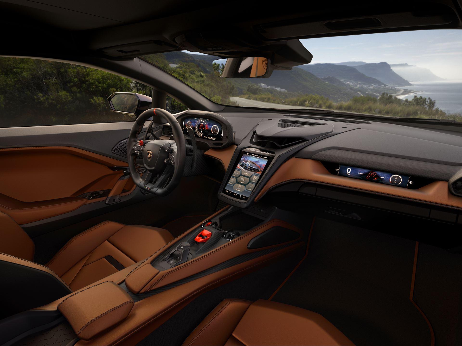 The three displays on the new Lamborghini Temerario hybrid