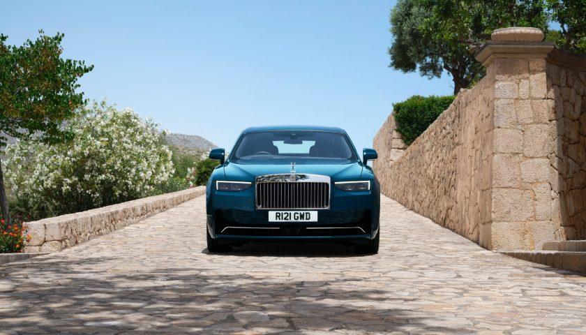 Manufacturer’s Suggested Retail Price (MSRP) of the 2025 Rolls Royce Ghost Series II