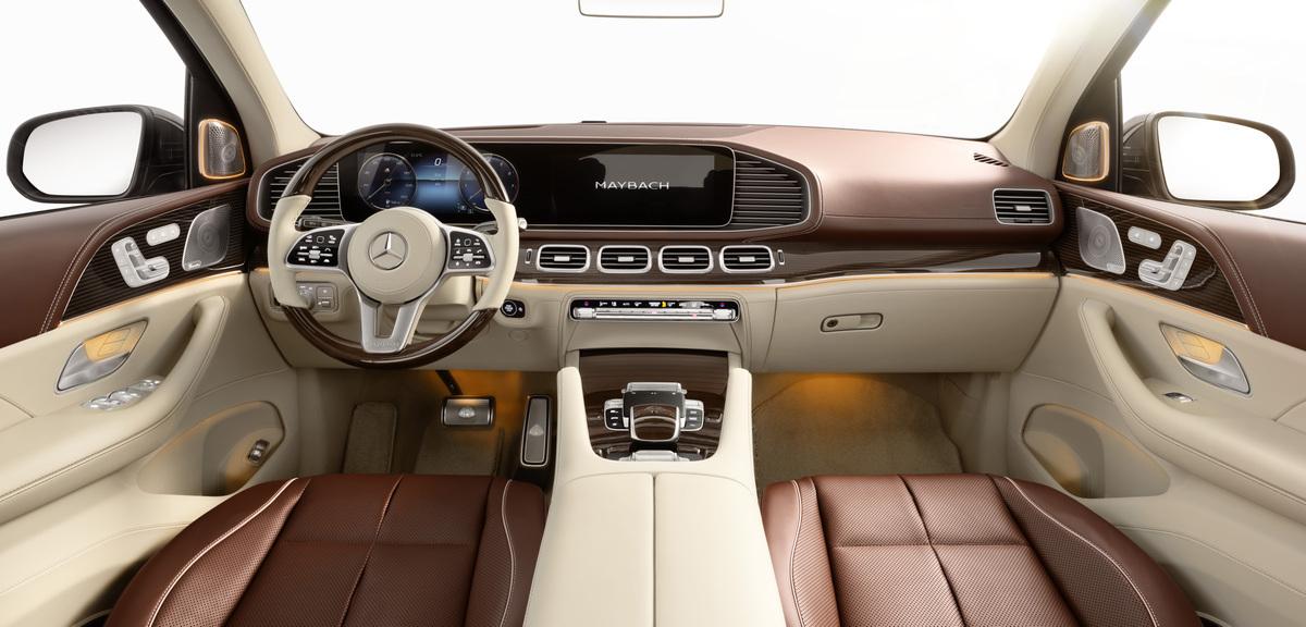 Dashboard of the 2025 Mercedes-Maybach GLS 600