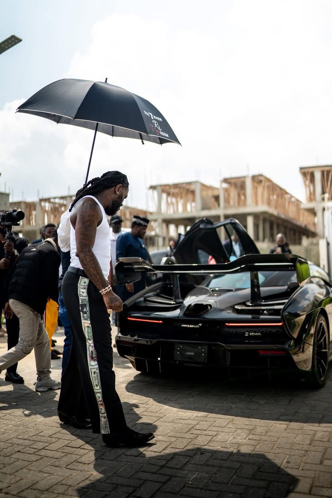 Price of Burna Boy’s McLaren Senna in Nigeria