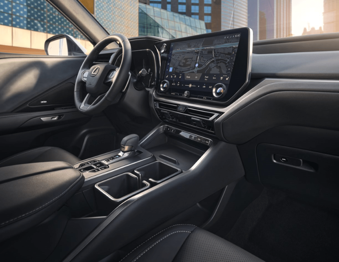 Technology and convenience features on the new TX