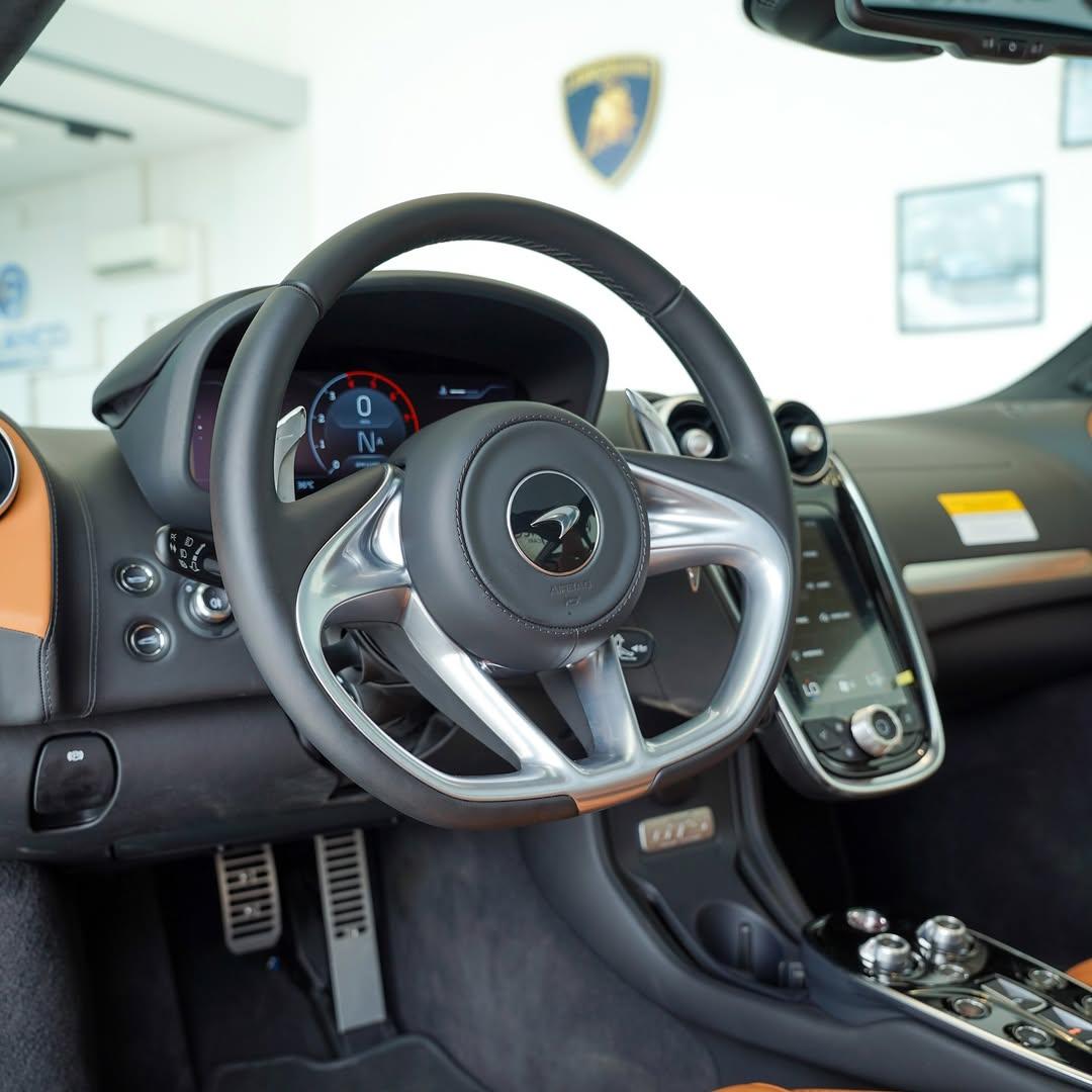 Interior design of Rema's 2025 McLaren GTS