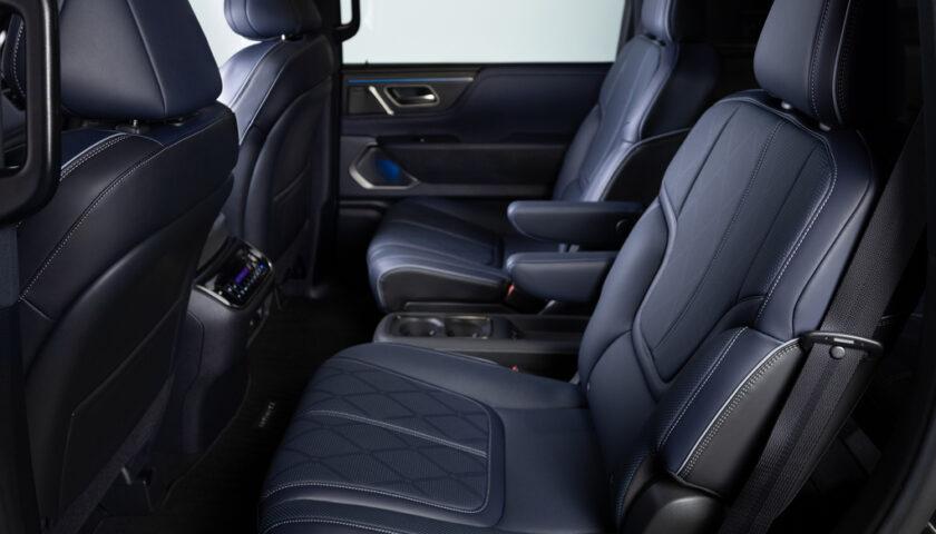 Seat configuration on the 2026 INFINITI QX80