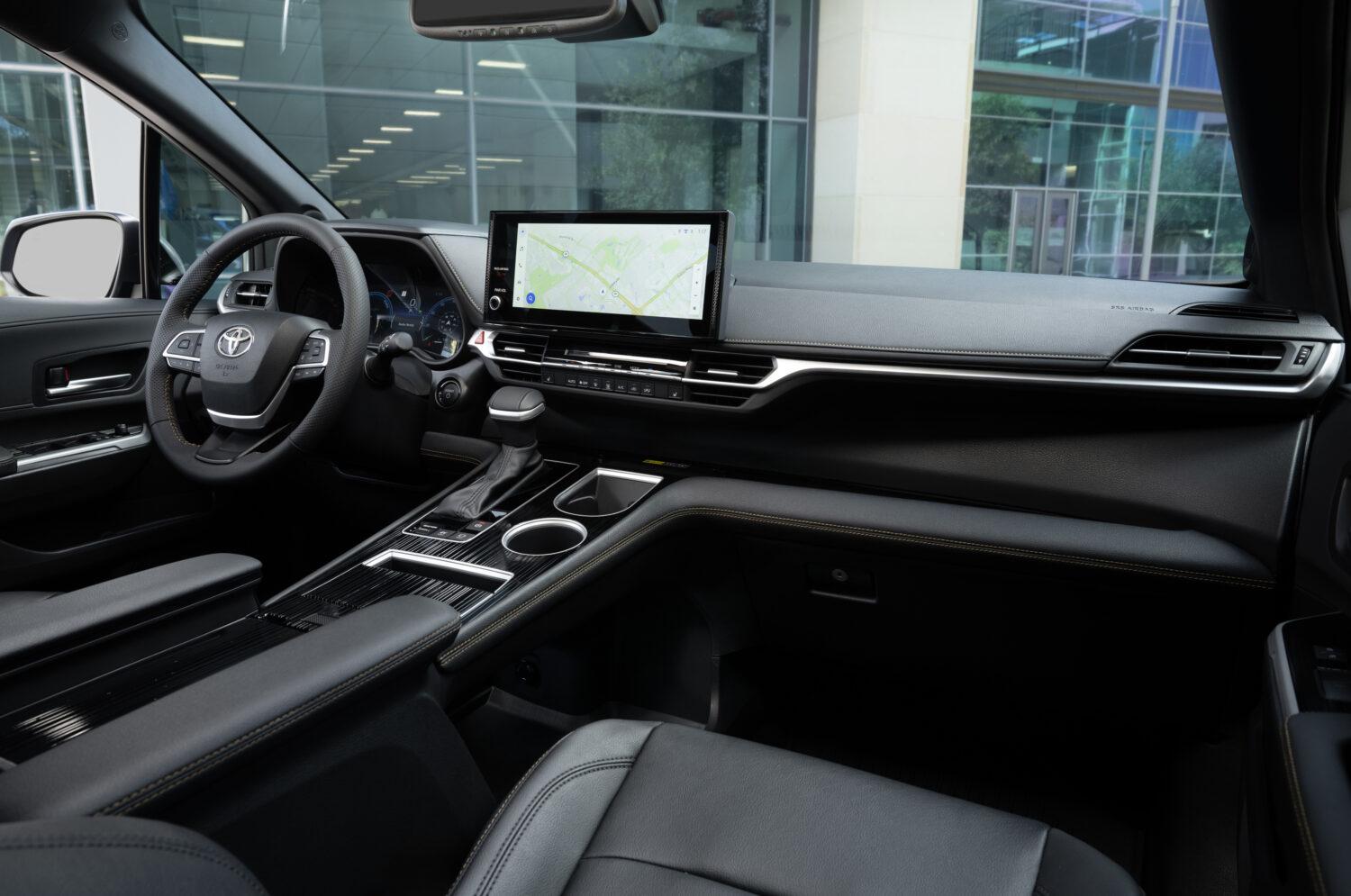 Interior design and infotainment on the 2026 Toyota Sienna