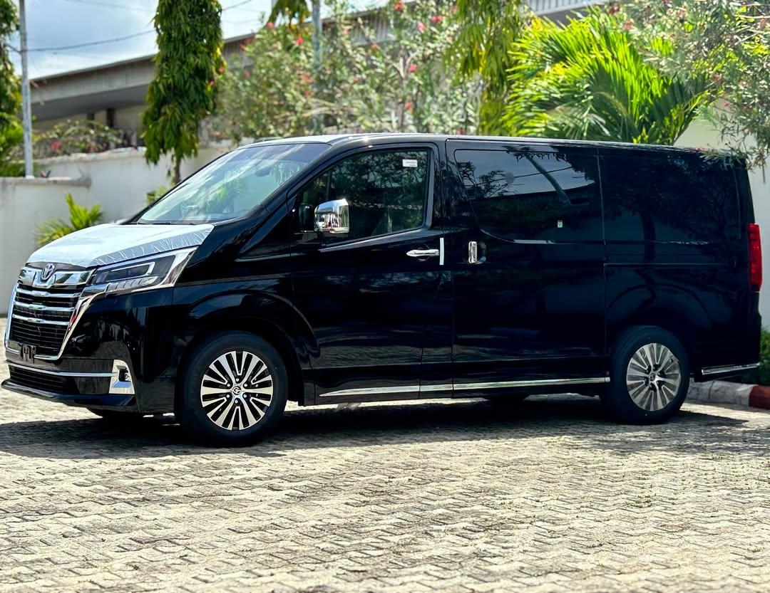 Exterior design of the 2026 Toyota Granvia MPV
