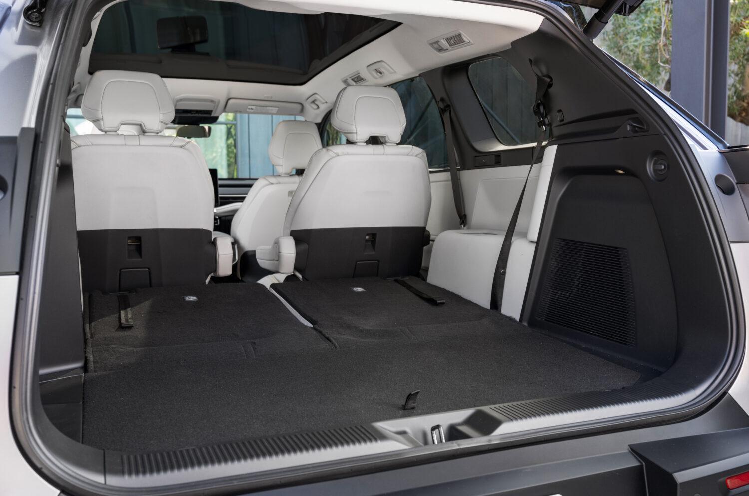 Interior design of the new 2027 Highlander