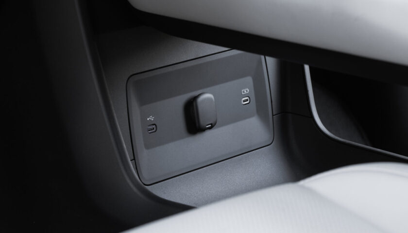 USB-C charging ports on the new 2027 Highlander