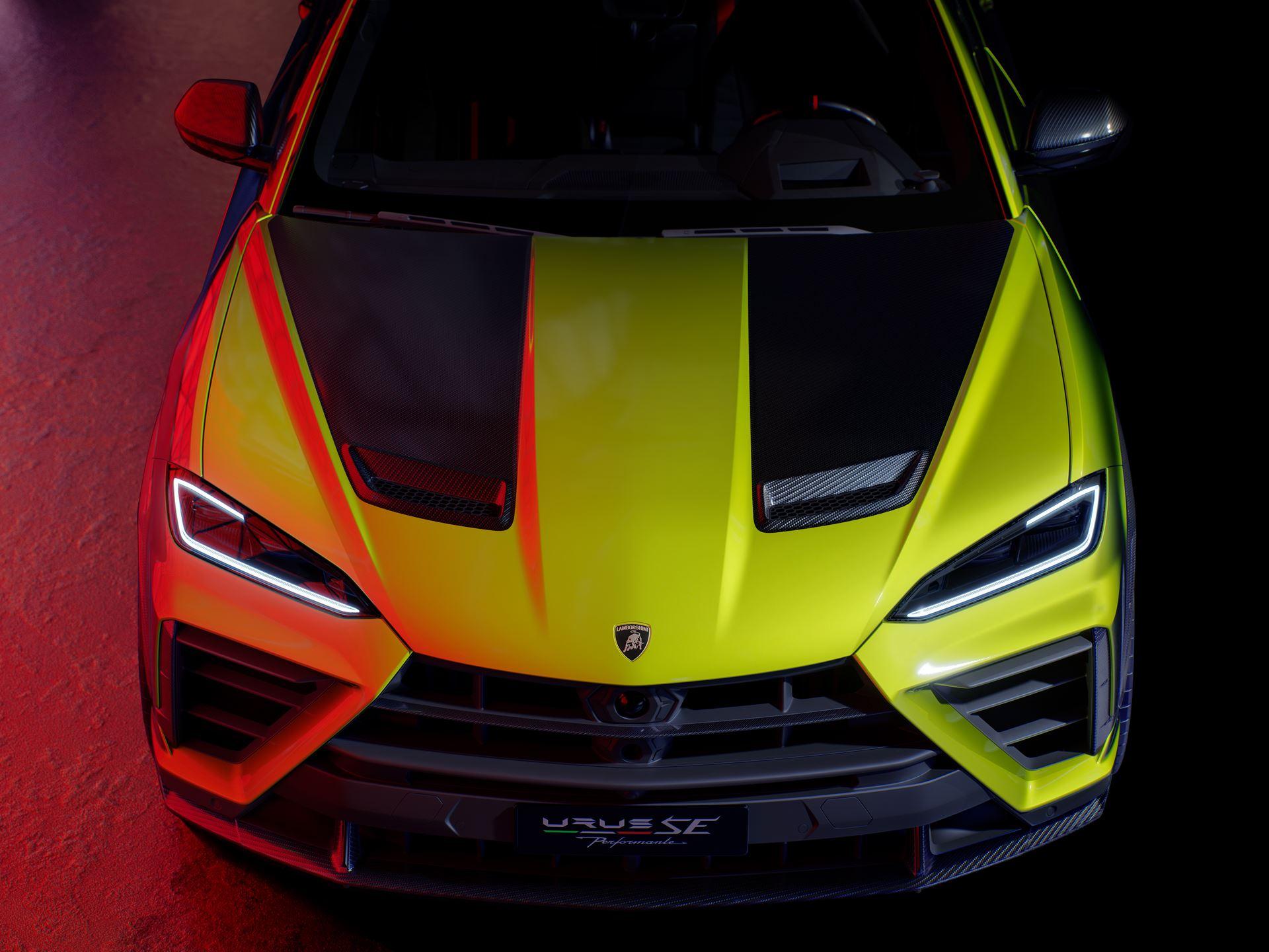 The front of the 2027 Lamborghini Urus SE Performante