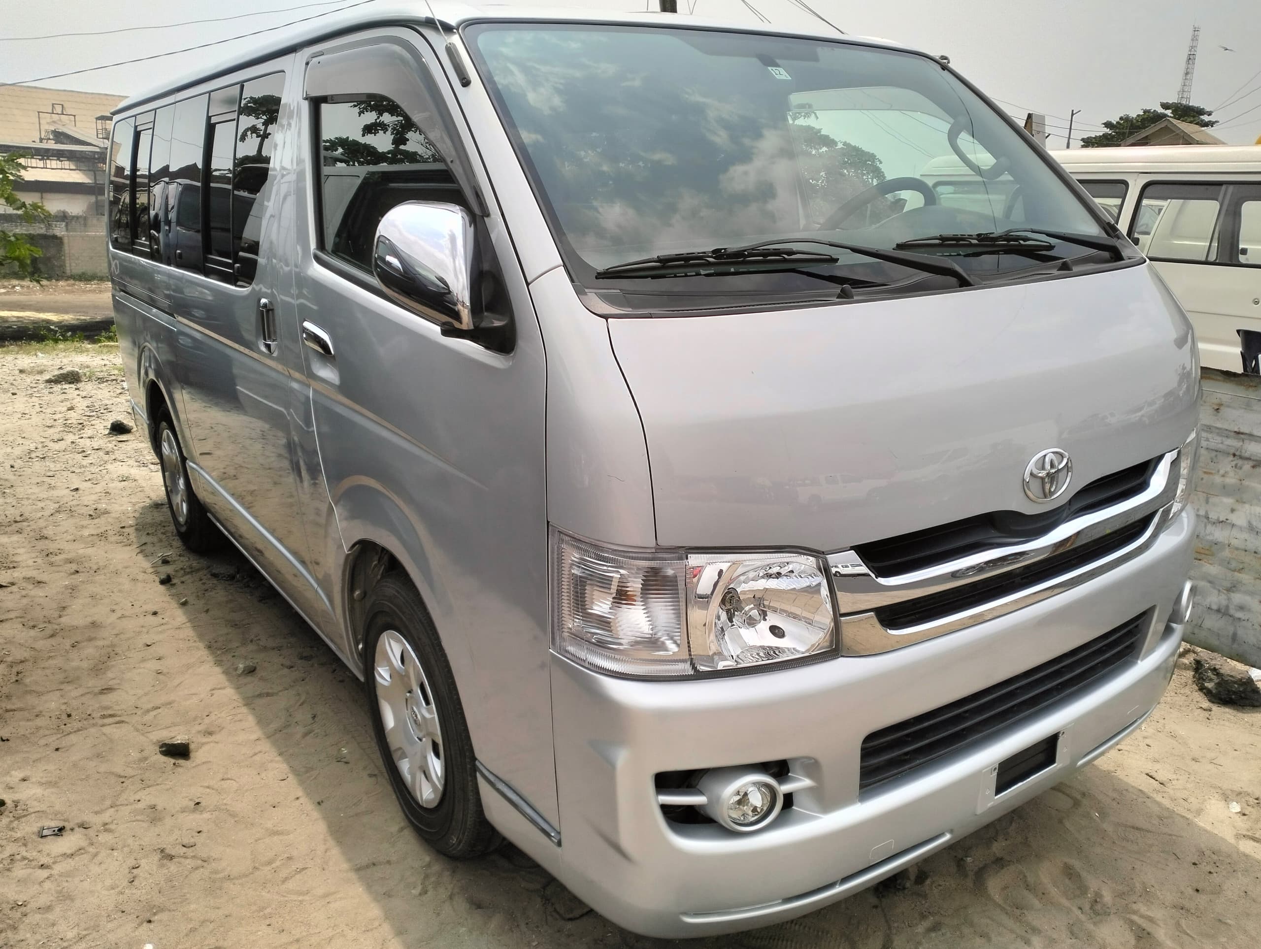 Price of used and tokunbo Toyota HiAce Hummer 1 in Nigeria