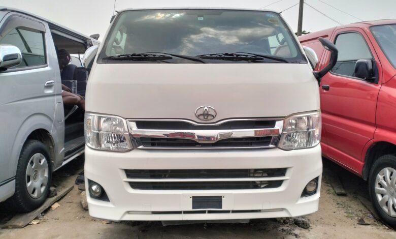 Specifications and price of the Toyota HiAce Hummer 1 in Nigeria