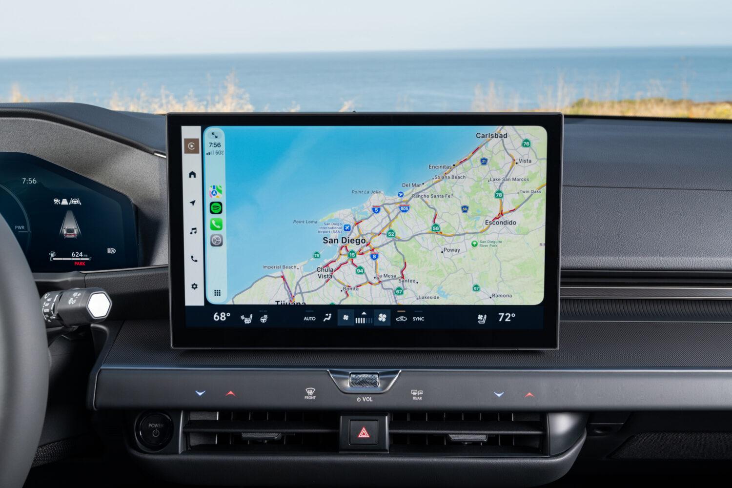 Large touchscreen display on the 2027 ES